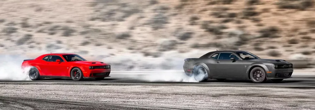 2023DodgeChallenger-header-01