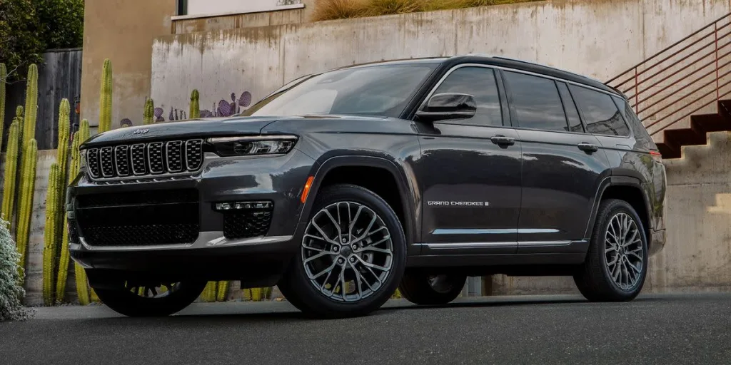 2024-2025 Grand Cherokee