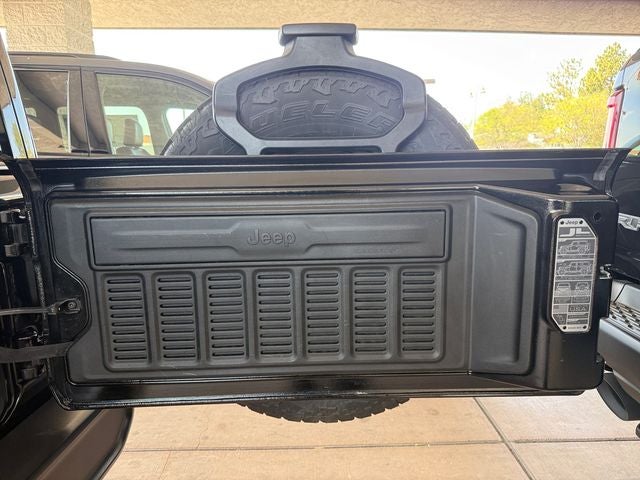 2022 Jeep Wrangler Unlimited Sahara Altitude