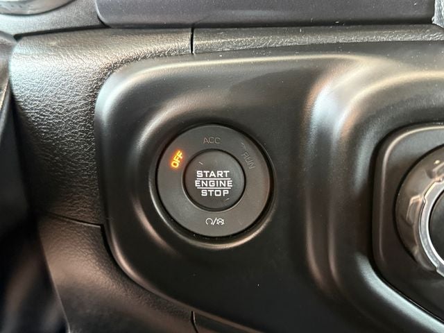 2022 Jeep Wrangler Unlimited Sahara Altitude