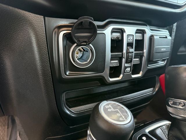2022 Jeep Wrangler Unlimited Sahara Altitude