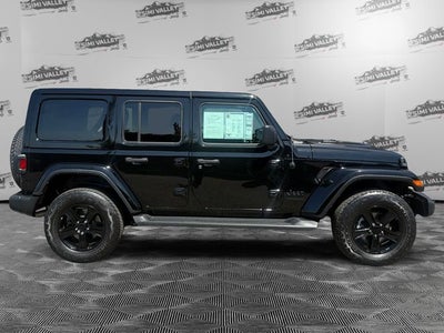 2022 Jeep Wrangler Unlimited Sahara Altitude