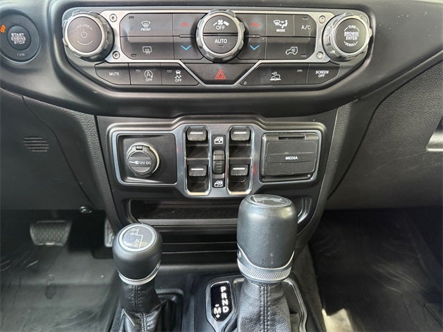 2021 Jeep Wrangler Unlimited Sahara Altitude