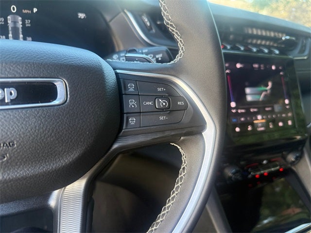 2025 Jeep Grand Cherokee Laredo X