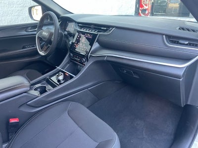 2026 Jeep Grand Cherokee Laredo