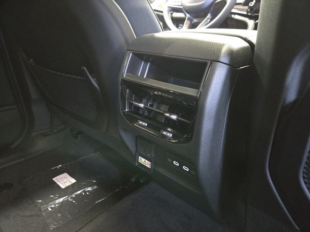 2026 Jeep Grand Cherokee Altitude