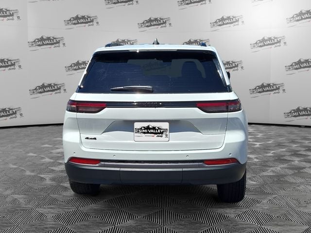 2026 Jeep Grand Cherokee Altitude