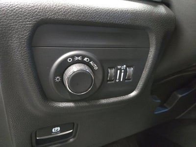2027 Jeep Grand Cherokee Laredo Altitude