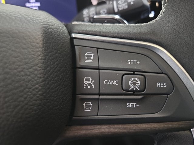 2027 Jeep Grand Cherokee Laredo Altitude