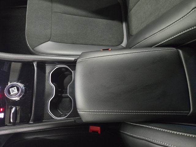2027 Jeep Grand Cherokee Laredo Altitude