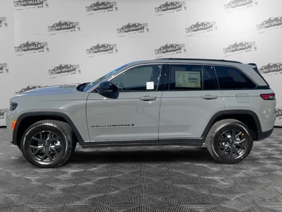 2027 Jeep Grand Cherokee Laredo Altitude