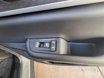2027 Jeep Grand Cherokee Laredo Altitude