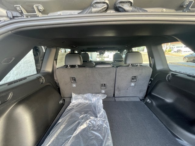 2027 Jeep Grand Cherokee Laredo Altitude