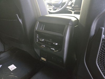 2027 Jeep Grand Cherokee Laredo Altitude