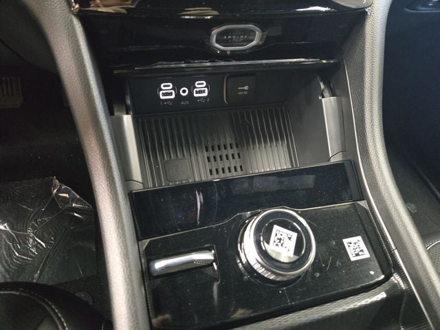 2027 Jeep Grand Cherokee Laredo Altitude