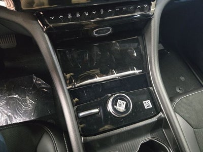 2027 Jeep Grand Cherokee Laredo Altitude