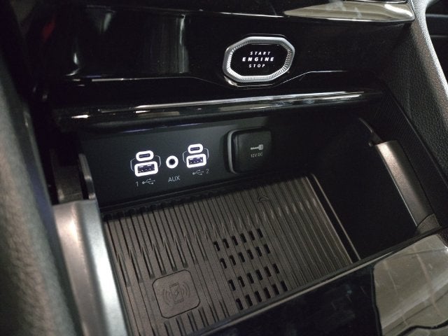 2027 Jeep Grand Cherokee Laredo Altitude