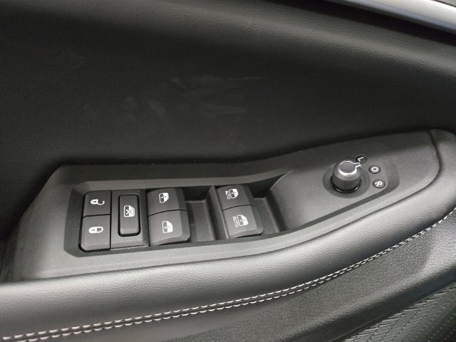 2027 Jeep Grand Cherokee Laredo Altitude