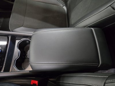 2027 Jeep Grand Cherokee Laredo Altitude