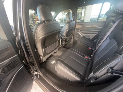 2027 Jeep Grand Cherokee Limited Reserve