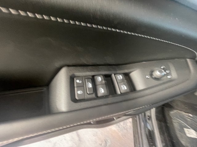 2027 Jeep Grand Cherokee Limited Reserve