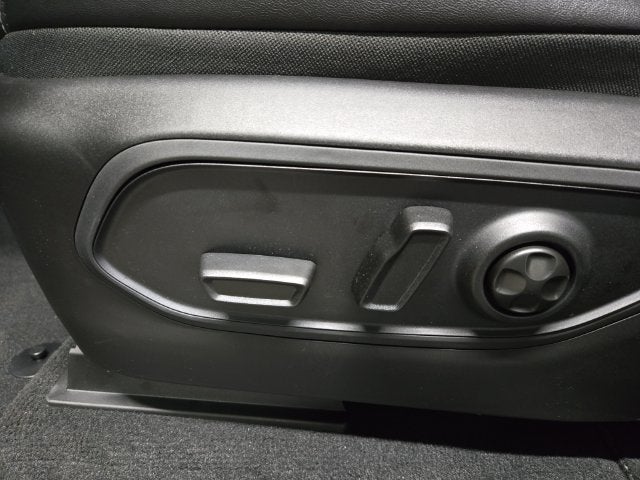 2027 Jeep Grand Cherokee Limited Reserve