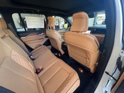 2027 Jeep Grand Cherokee Summit