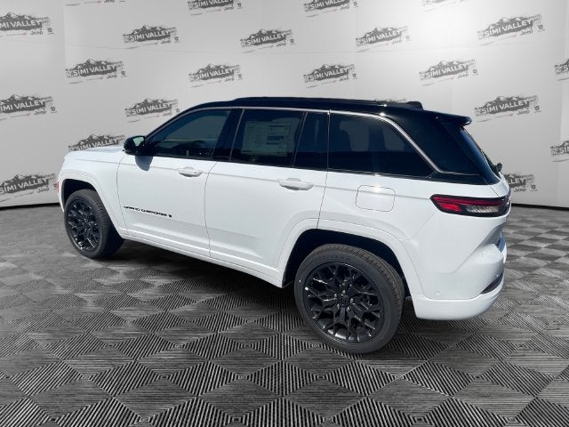2027 Jeep Grand Cherokee Summit
