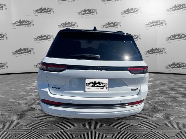 2027 Jeep Grand Cherokee Summit