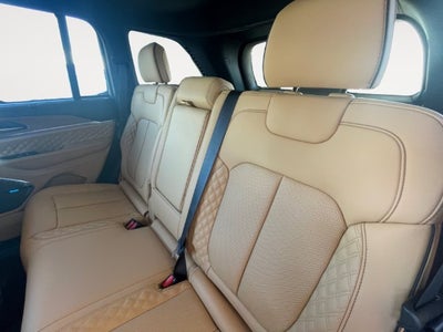 2027 Jeep Grand Cherokee Summit