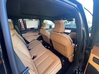 2027 Jeep Grand Cherokee Summit