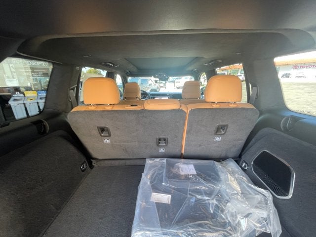 2027 Jeep Grand Cherokee Summit