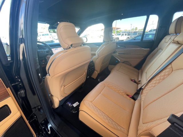 2027 Jeep Grand Cherokee Summit