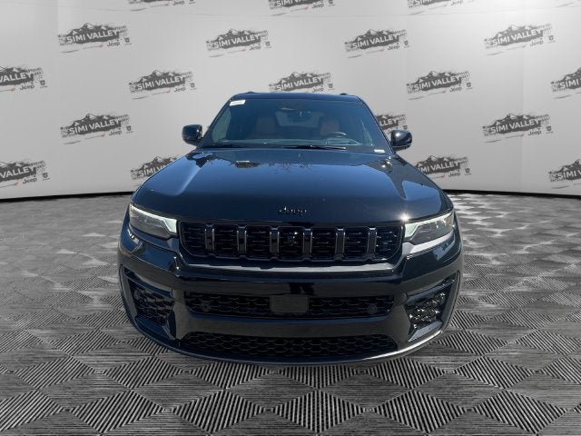 2027 Jeep Grand Cherokee Summit