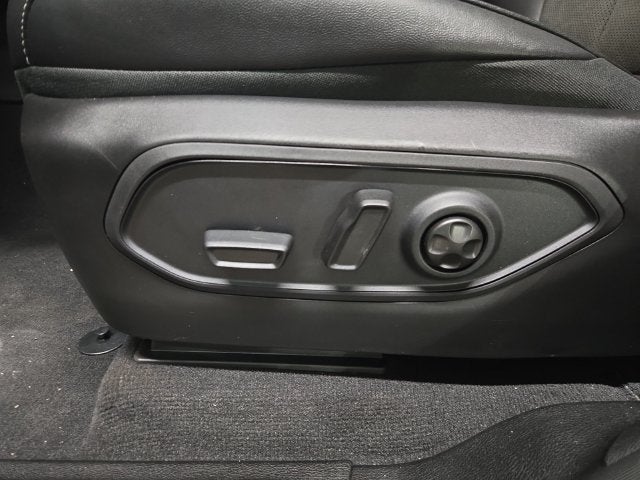 2027 Jeep Grand Cherokee L Laredo Altitude