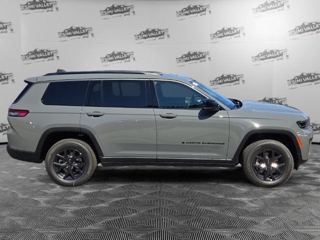2027 Jeep Grand Cherokee L Laredo Altitude