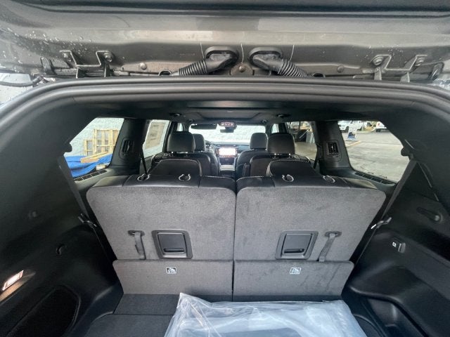 2027 Jeep Grand Cherokee L Limited Reserve