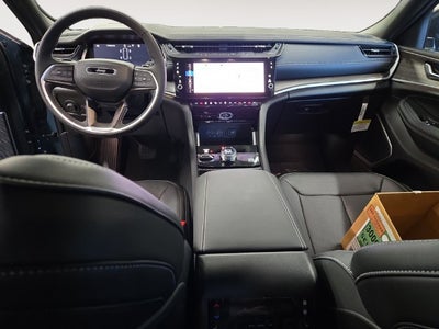 2027 Jeep Grand Cherokee L Limited Reserve