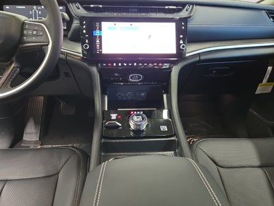 2027 Jeep Grand Cherokee L Limited Reserve