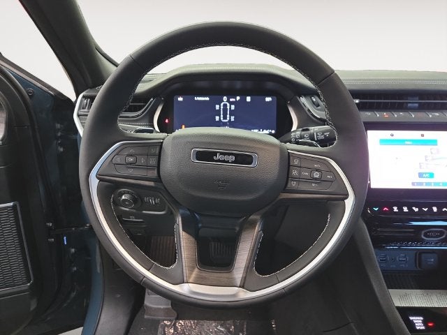 2027 Jeep Grand Cherokee L Limited Reserve