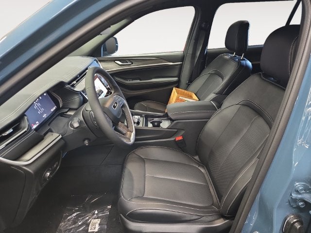 2027 Jeep Grand Cherokee L Limited Reserve