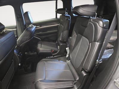 2027 Jeep Grand Cherokee L Limited Reserve
