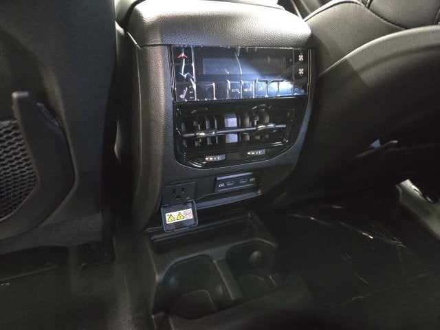 2027 Jeep Grand Cherokee L Limited Reserve