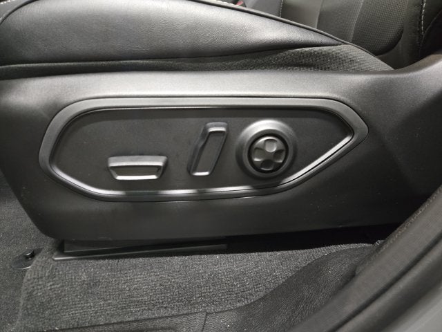 2027 Jeep Grand Cherokee L Limited Reserve