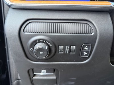 2023 Jeep Grand Wagoneer Series III