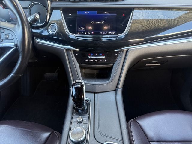 2022 Cadillac XT6 Premium Luxury