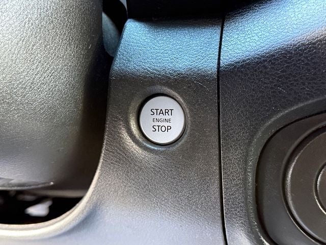 2022 Nissan Frontier SV BLUE