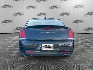 2023 Chrysler 300S V8