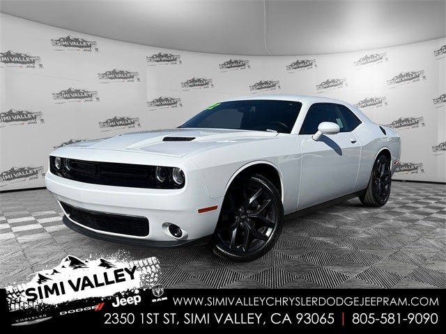 2022 Dodge Challenger SXT