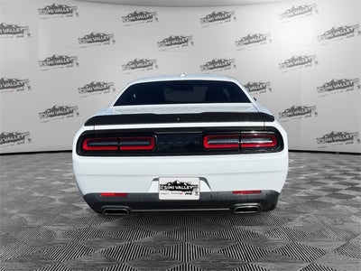 2022 Dodge Challenger SXT